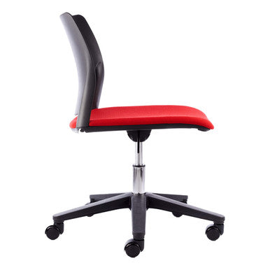 Alfa Polymer Swivel Chair, Red Seat, Black Frame and Wheels, 67 Brand, No Arms, Comfortable Meeting Room Chair with Modern Design and Sleek Look, Ideal for Professional Spaces.