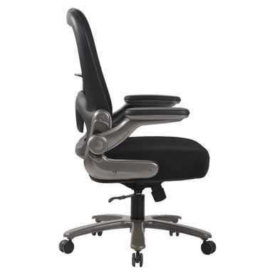 Big and Tall Office Chair with Black Mesh Seat and Backrest, Adjustable Armrests, and Silver Metal Frame, on Five Wheels, from Brand 67, Featuring High-back and Sturdy Design for Comfort and Support.